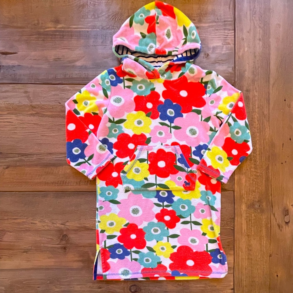 Mini Boden swim coverup in size 7-8